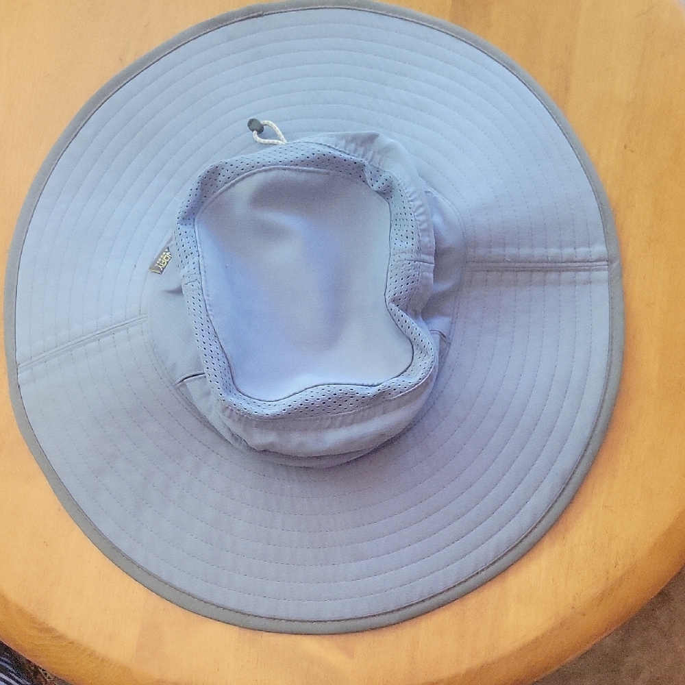 Men's Light Gray Sun Hat